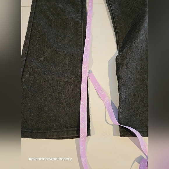 NO Boundaries Black Juniors 7 Jeans - Picture 8 of 9